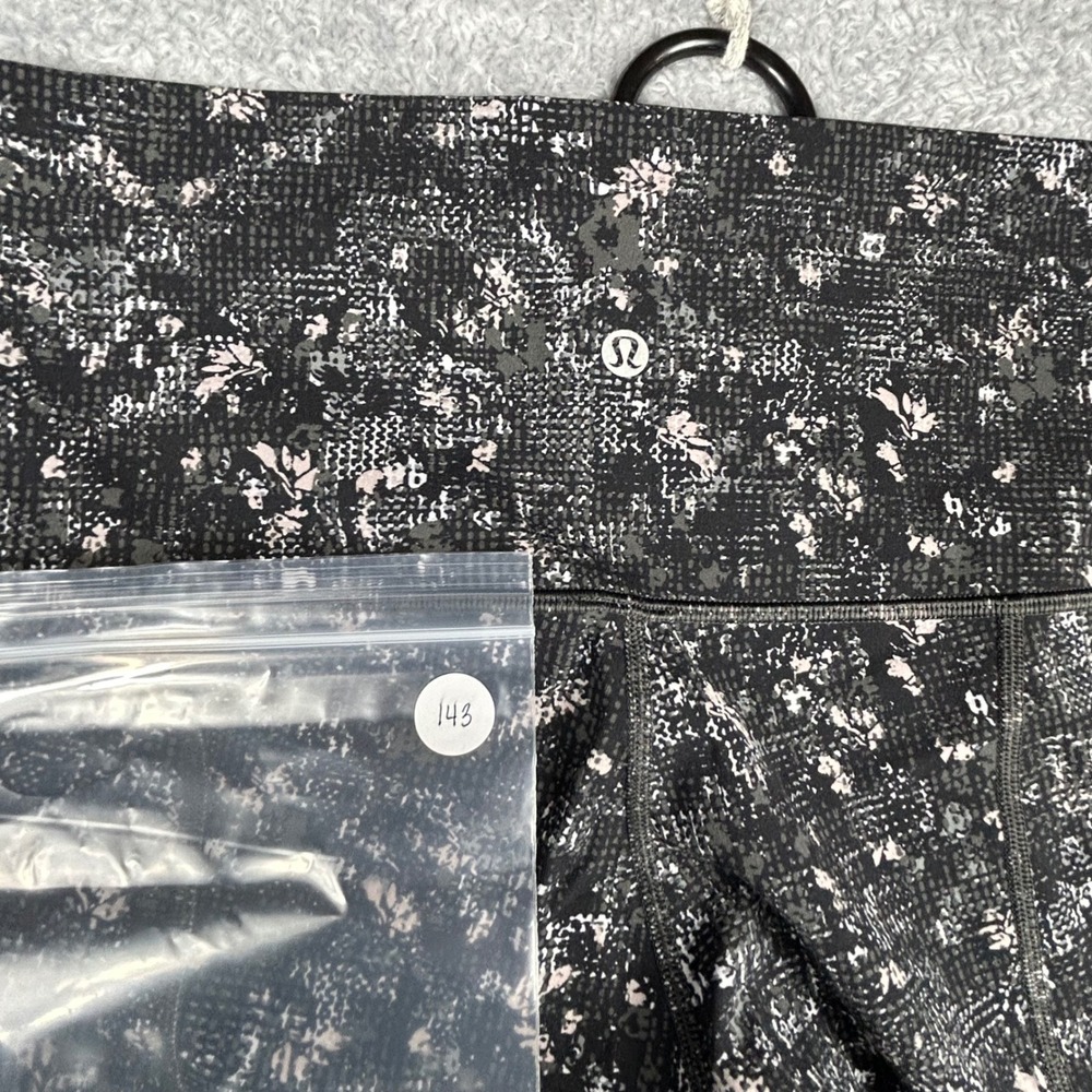 Lululemon Wunder Under High Rise Crop Legging Black White Abstract Print Size 10 - Picture 7 of 7